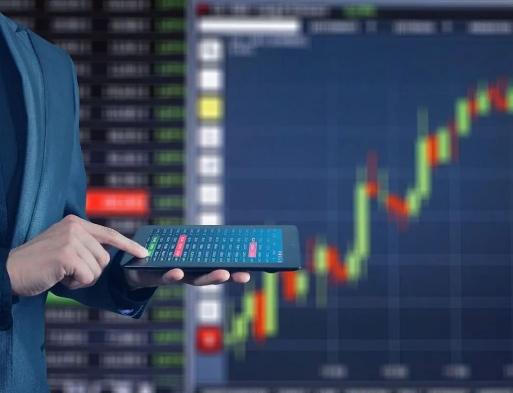 Expertos en Pericia - Ratificación de informe sobre Acciones de Banco Popular